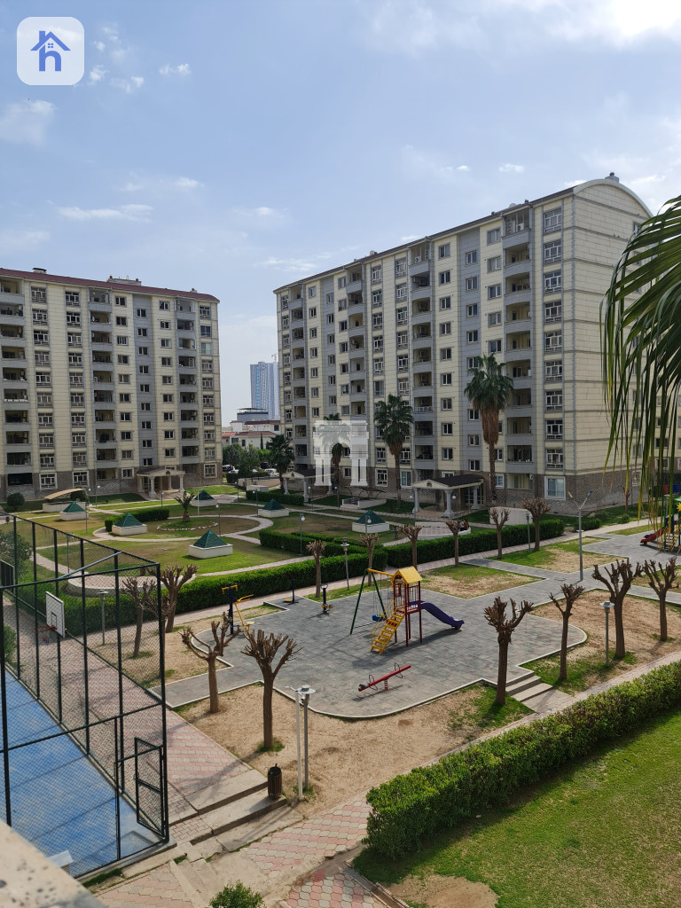 Internal View Apartment Image 10