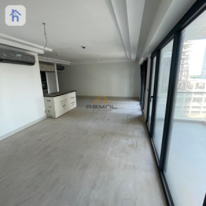 Spacious Apartment in Rami Towers image 5