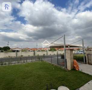 Luxurious Villa in Spanish Village Image 18