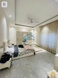 321m house for sale (global city) Image 6