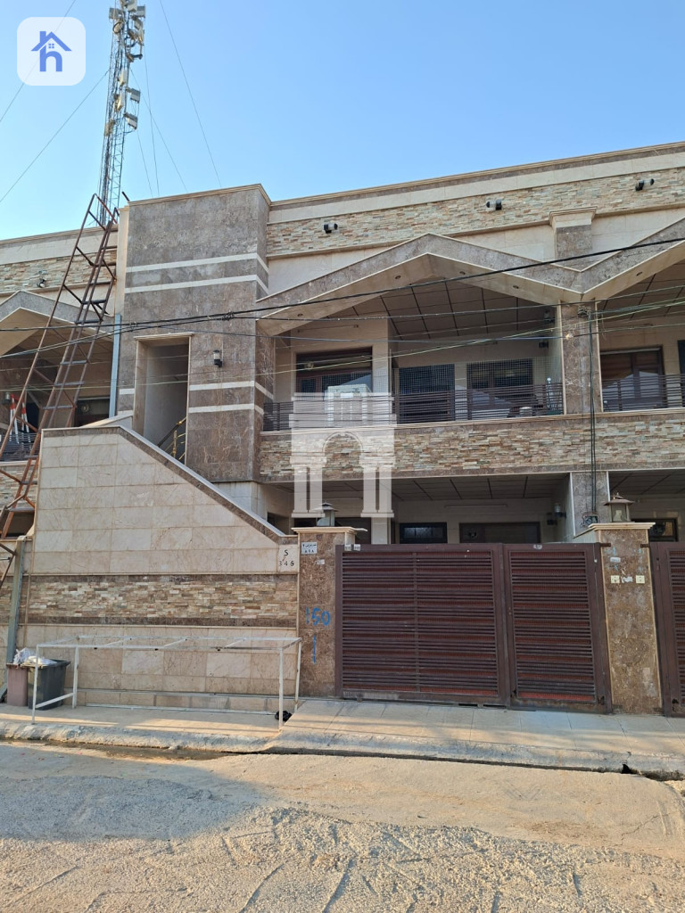 Spacious House in Gird Jutyar