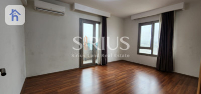 Spacious Apartment with 3 Bedrooms image 2