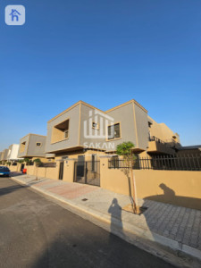 Two Floor House — 1