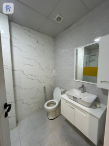 Luxurious Residence in Prime Location image 14