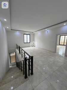 Spacious 5-Bedroom House in Erbil image 9
