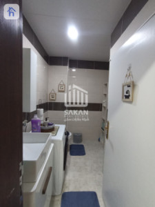Modern 1 Bedroom Apartment Image 9