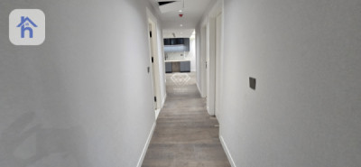 Spacious Apartment in Prime Location Image 7