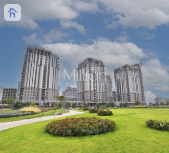 Spacious Apartment in Boulevard image 2