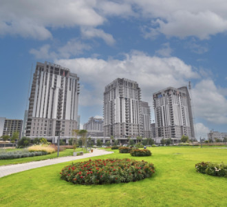Modern Apartment with Gulan mall Views image 1