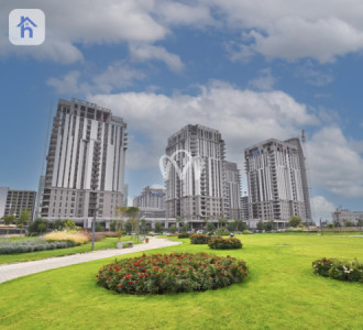 Modern Apartment with 1 Bedroom image 1