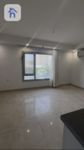 شوقەیەکی ستۆدیۆیی ئارام و دیمەنێکی نایابی هەیە image 3