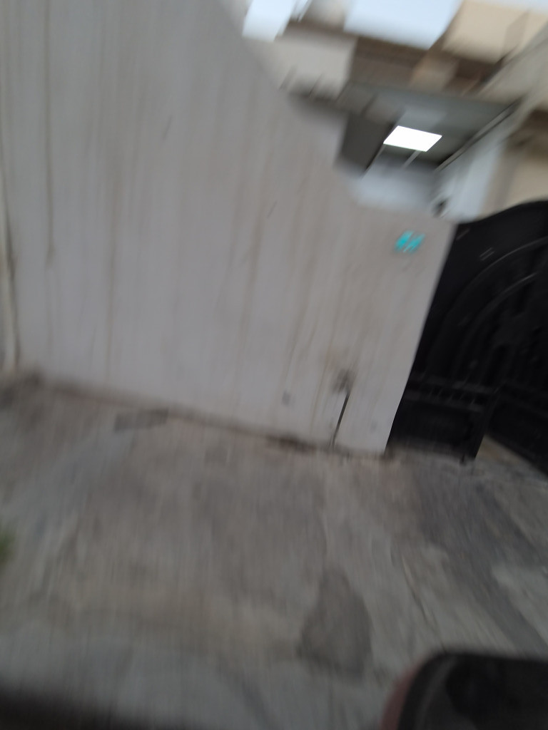 منزل للبيع بسعر الارض صورة 11
