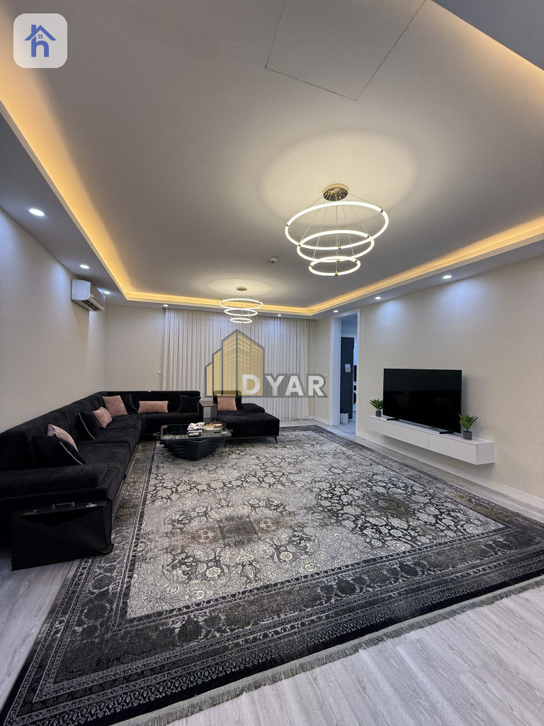 Spacious Apartment in Eskan Towers