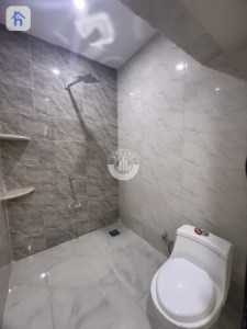Spacious House with 4 Bedrooms image 15