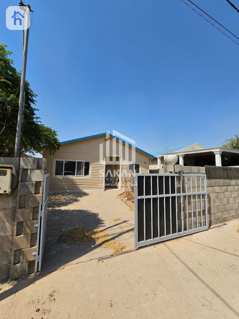 Spacious rental in Korean Village