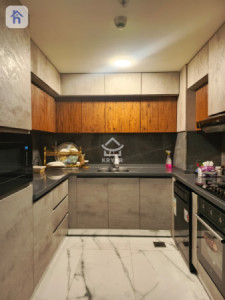 شقة بواجهة داخلیة صورة 3