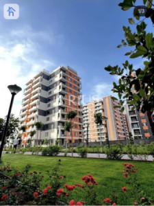 Cozy 2-Bedroom Apartment in Peshang Towers image 8