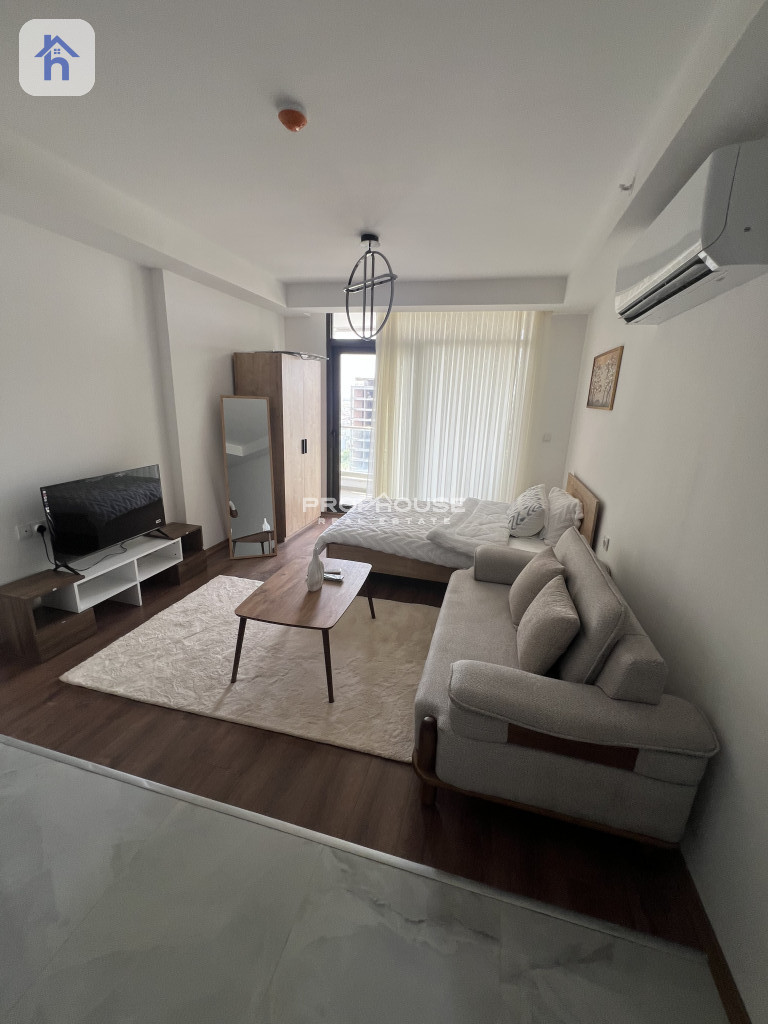 Modern Studio Apartment in Empire Pearl Towers Image 2