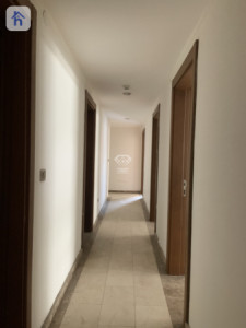 Modern 5-BR Apartment in Erbil Image 6