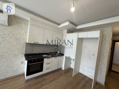 Studio Apartment Resim 4