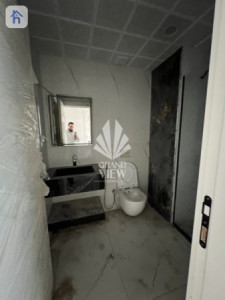 شقة حديثة بغرفتي نوم صورة 5