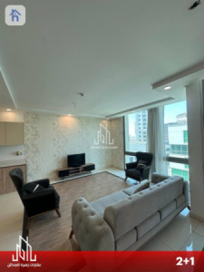 Modern Apartment with Stunning Views image 2