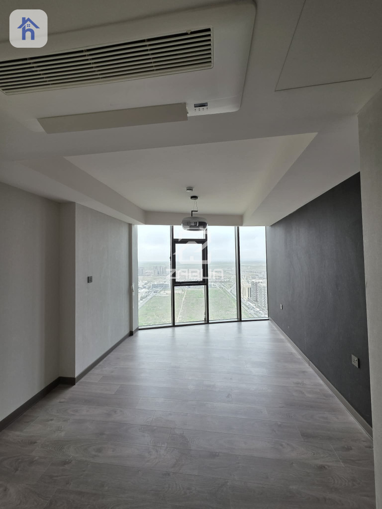 Spacious Apartment with High Floor Resim 2