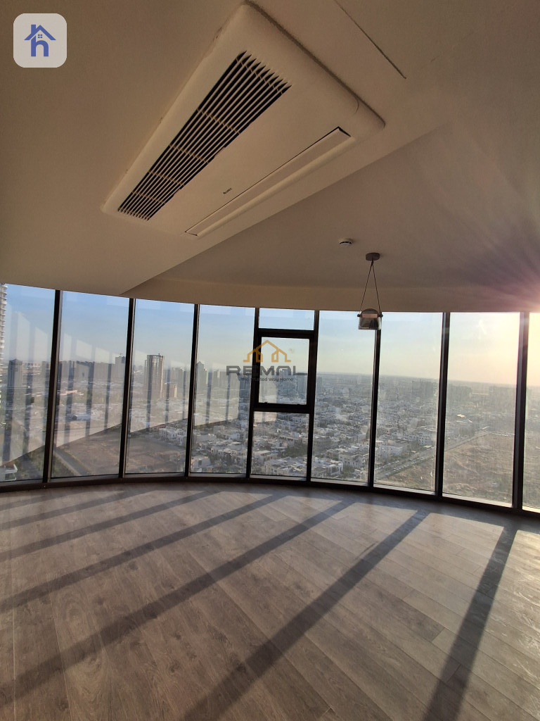 Elegant 3-Bedroom Apartment Resim 2