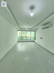 Cozy 1 Bedroom Apartment in Empire Wings — 1