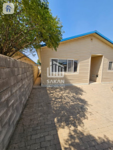 Spacious rental in Korean Village image 3