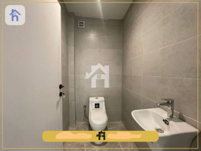 Modern Apartment with 2 Bedrooms Resim 6