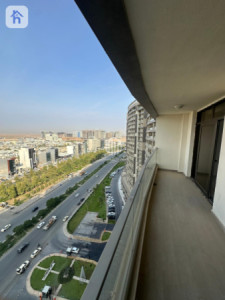 شوقەیەکی یەک ژووری نوستن لە تاوەرەکانی ئیمپایەر پیرڵ وێنە 9