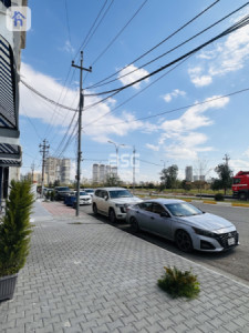 Commercial Building (200m²) image 2