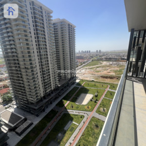 Modern Apartment with Stunning Views image 7