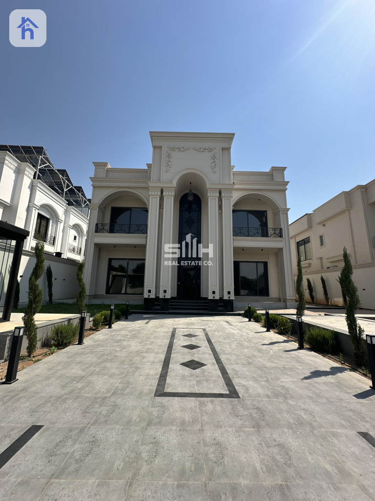 Luxurious Family Home in Ganjan City Image 31
