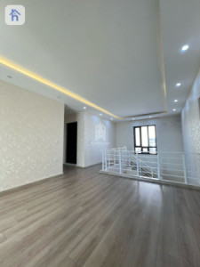 Corner House Image 19