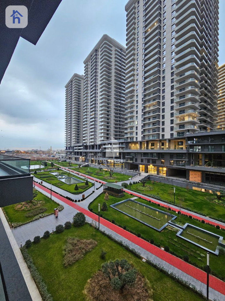 Modern 1 Bedroom Apartment in Rami Towers Image 8