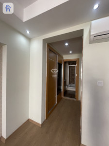 High-Floor Apartment with Spacious Rooms Image 9