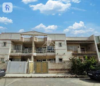 Spacious House in Hawlery Nwe image 1