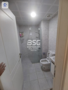 Modern 2BR Apartment in Eskan Towers Image 6