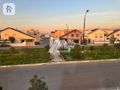 Spacious House in Italian Village image 10