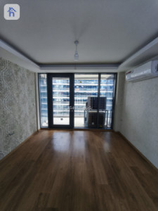 10th Floor Apartment for Rent Image 3