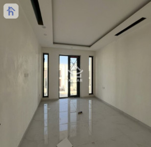 House (240m²) Image 8