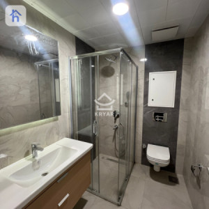 Spacious Apartment with 2 Bedrooms Image 10