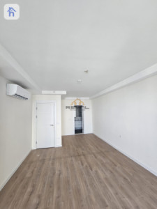 شوقەیەکی مۆدێرن لە ئیمپایەر وینگز وێنە 4