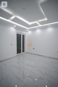 Modern 5-bedroom house for rent image 22