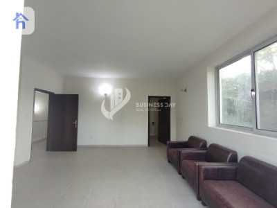 Spacious Commercial House in English Village Image 5