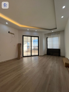 Corner House Image 18