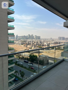 Luxurious Two Bedroom Apartment in Star Towers Image 11