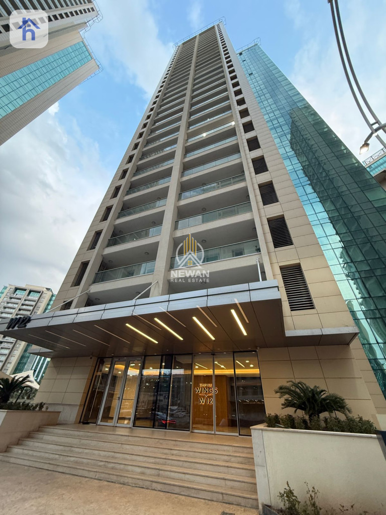 Cozy apartment in high-rise building Image 9